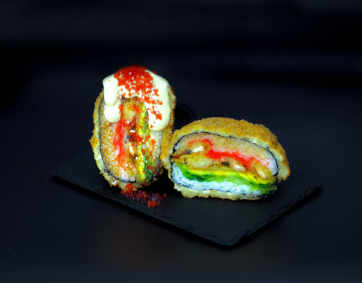 Sushi Burger z Węgorzem – chrupiący burger sushi z węgorzem w tempurze