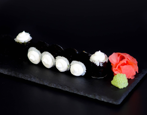 Hosomaki with Cucumber and Cheese - light hosomaki sushi with delivery in Toruń