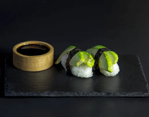 Nigiri z Awokado