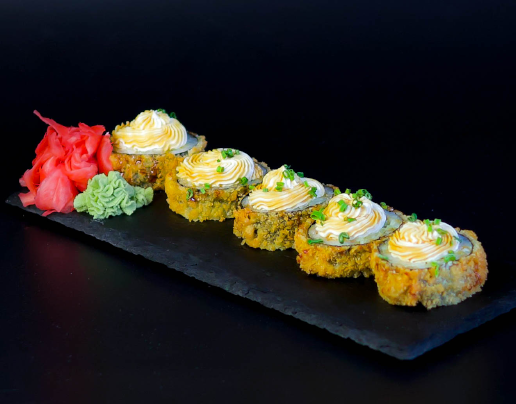Crispy Salmon Roll