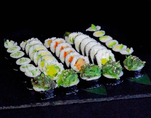 Zestaw Wegańska Opcja — zestaw sushi z dostawą w Toruniu